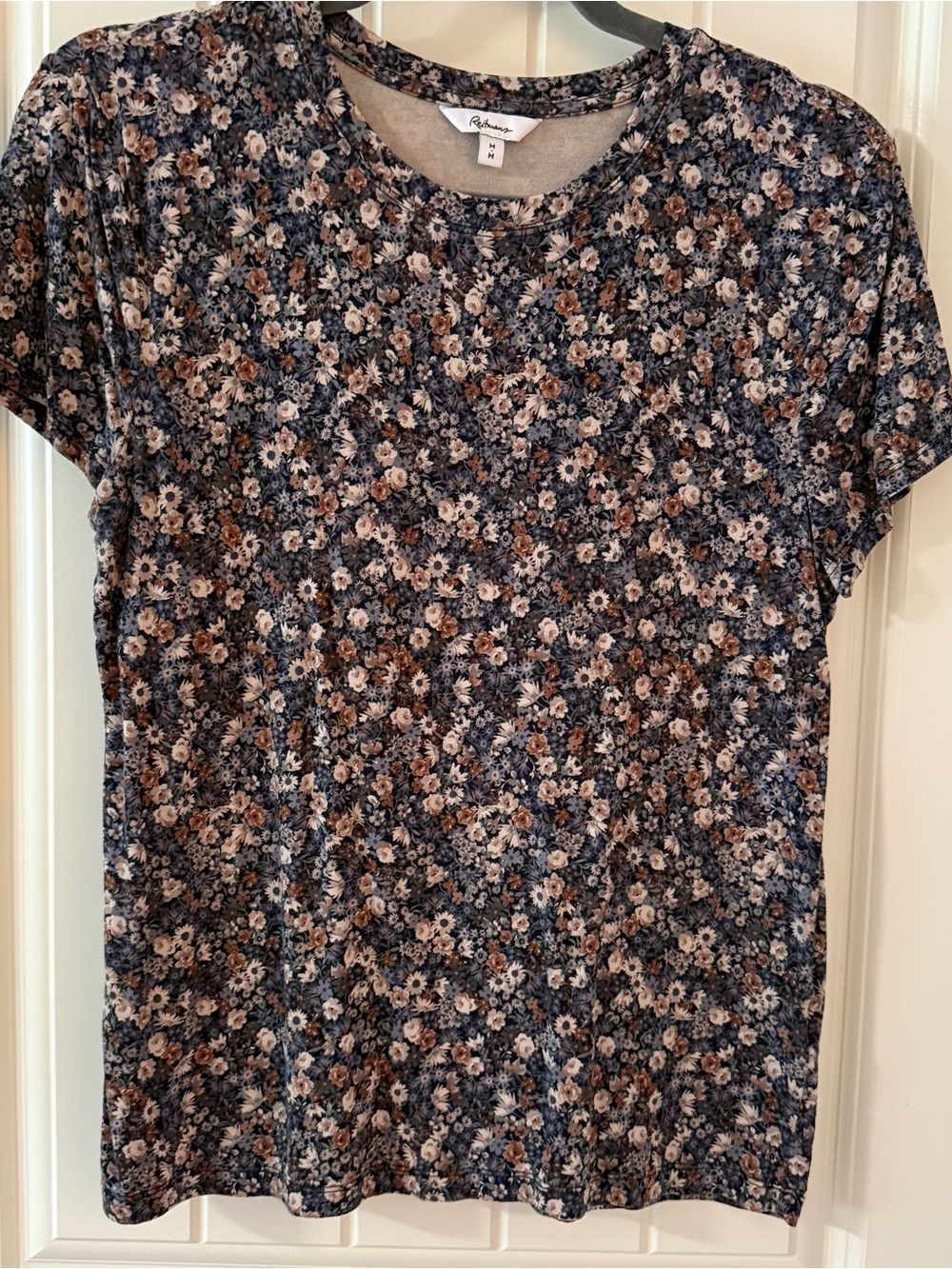 Reitmans Navy Floral Short-Sleeve Tee with Brown Accents